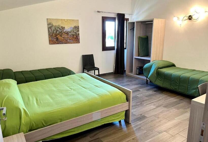 Отель Pescheto Tenuta Chimenti