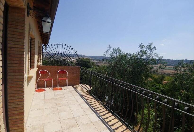 Отель Tenuta Bellaprima Caltagirone