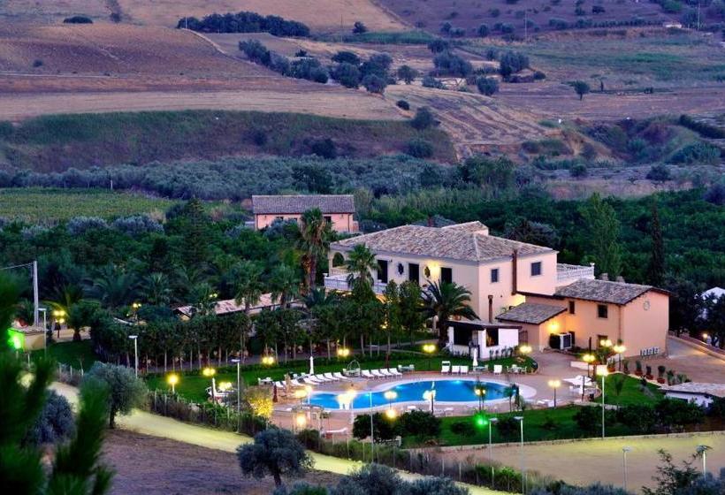 Отель Tenuta Bellaprima Caltagirone