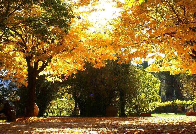 בית מלון כפרי Valle Degli Arci