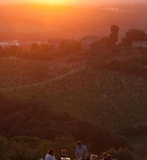 Отель Villa Montecastello