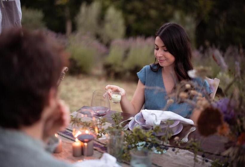 Отель Villa Montecastello