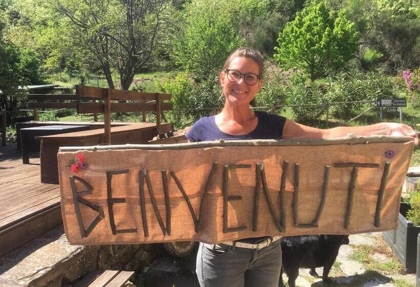 تختخواب و صبحانه Le Ginestre Guesthouse Assisi