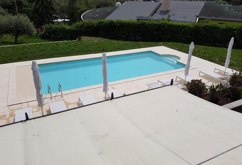 پانسیون Affittacamere La Collina Degli Ulivi