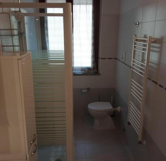 פנסיון Camera 40