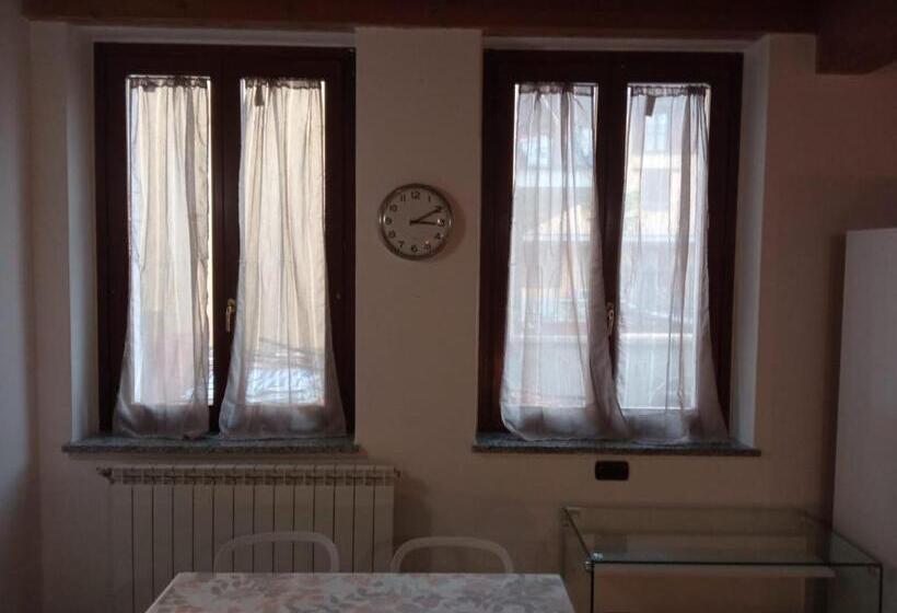 פנסיון Camera 40