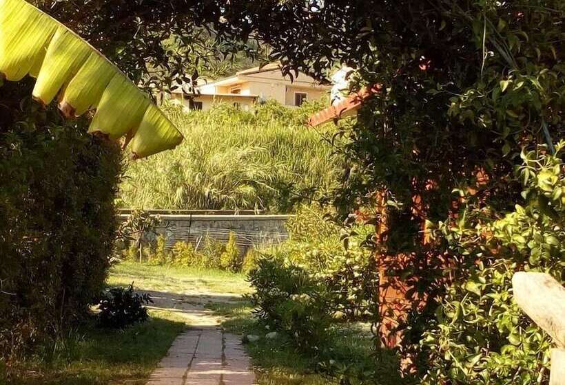 Пансион Casolare Al Porto