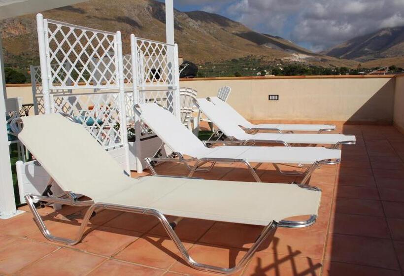 ペンション Catarin Comfort Rooms