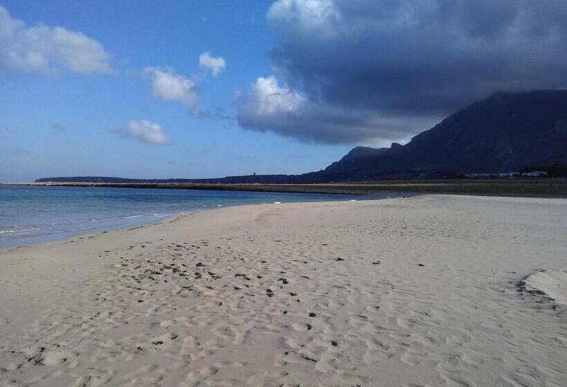 ペンション Catarin Comfort Rooms