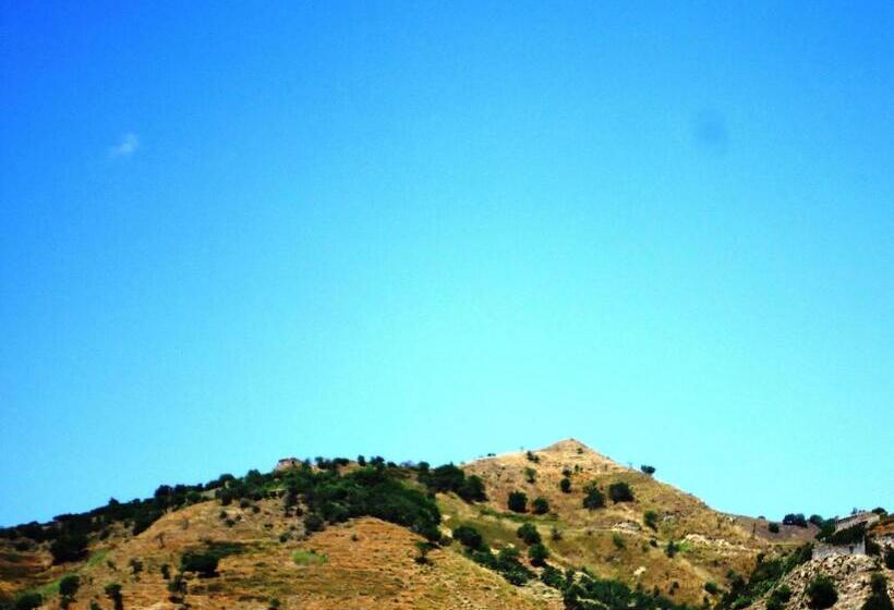 بنسيون Ciuscia