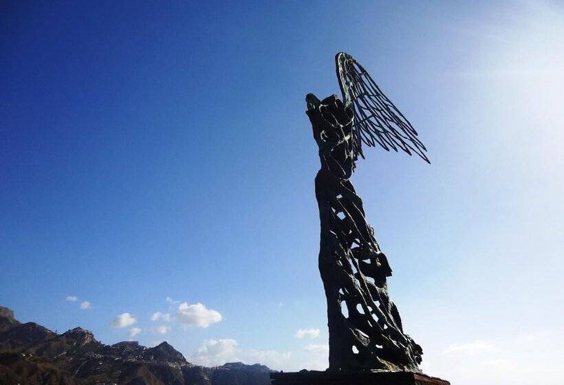 بنسيون Ciuscia