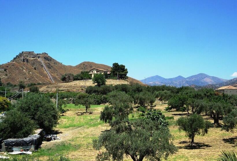 بنسيون Ciuscia