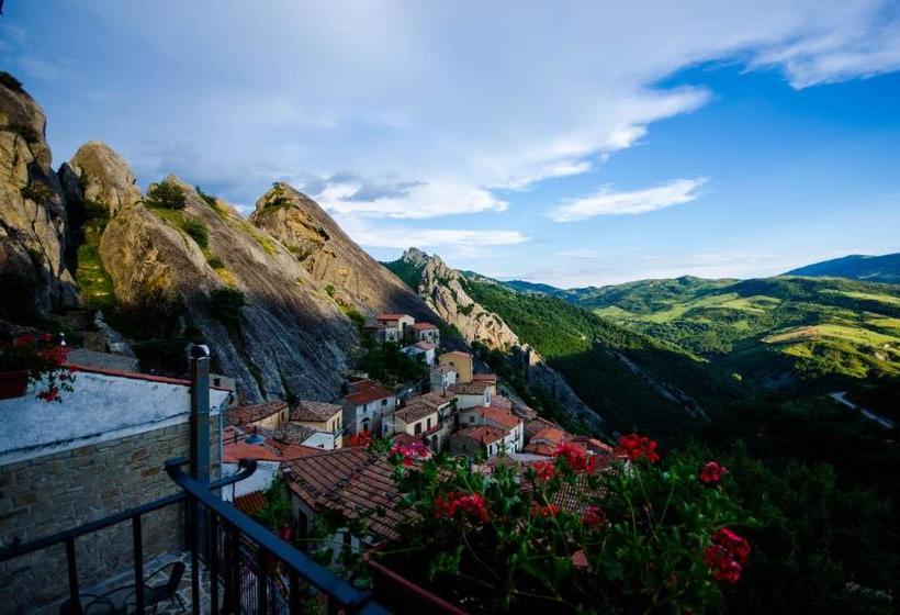 بنسيون Dimore Dell Olmo   Ospitalità Diffusa