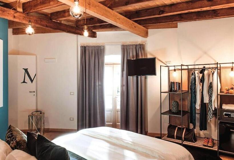 بنسيون Locanda Al Castelletto