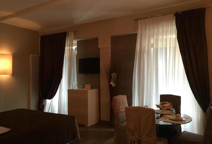 ペンション Oreste Suite