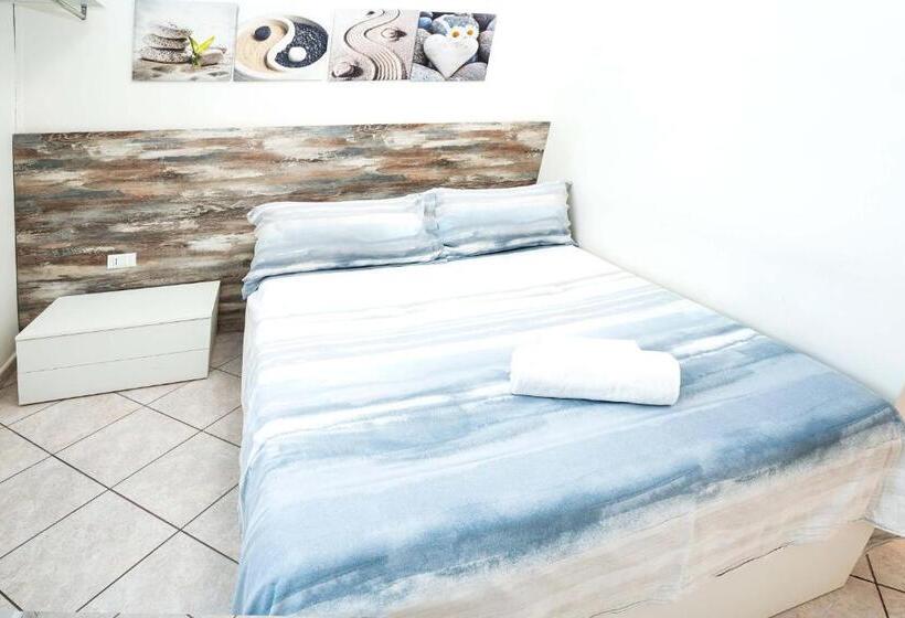 Пансион Taormina Beach House