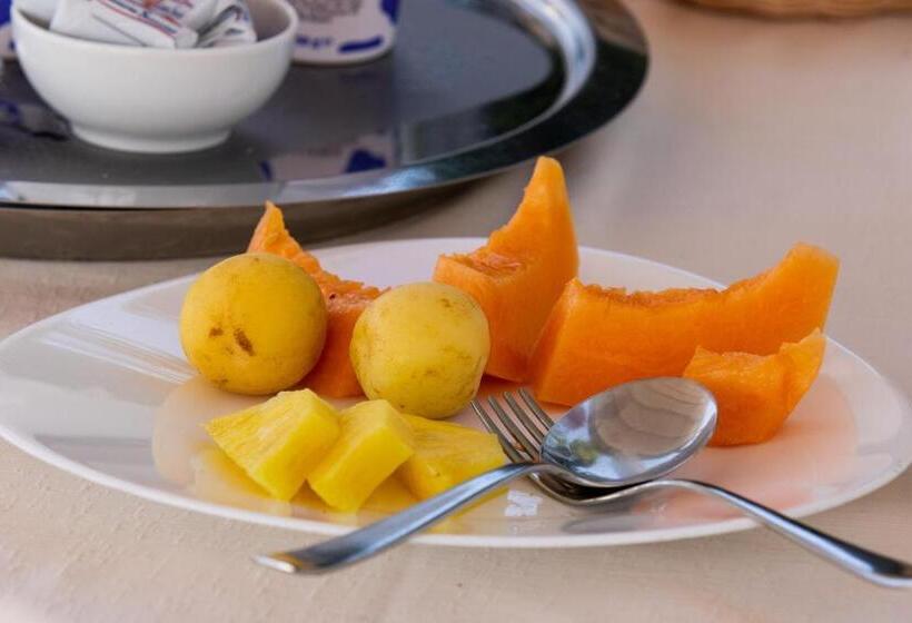 Пансион Taormina Beach House