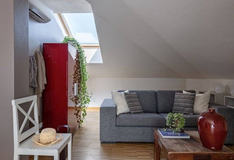 膳宿费 Vialeromadodici Rooms & Apartments