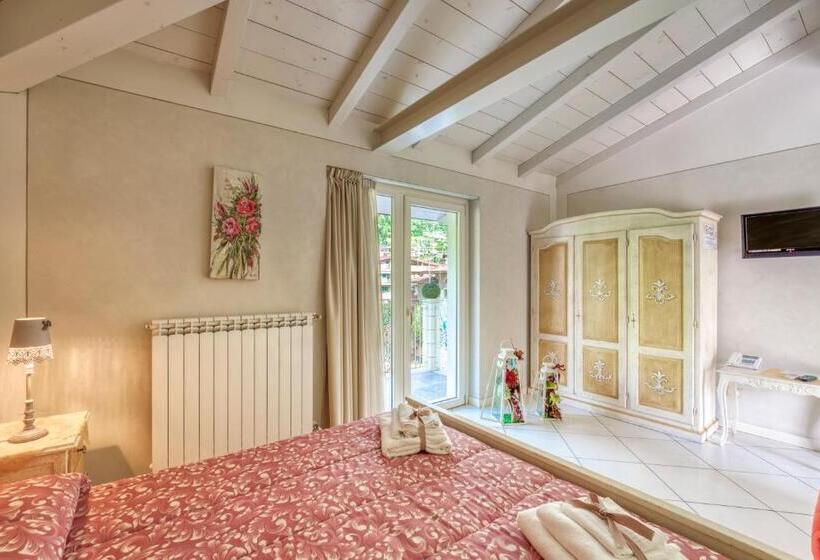 بنسيون Villa Liberty