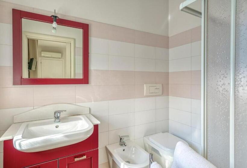 بنسيون Villa Liberty