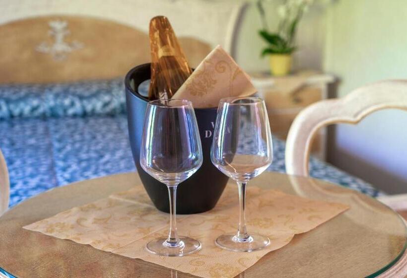 بنسيون Villa Liberty