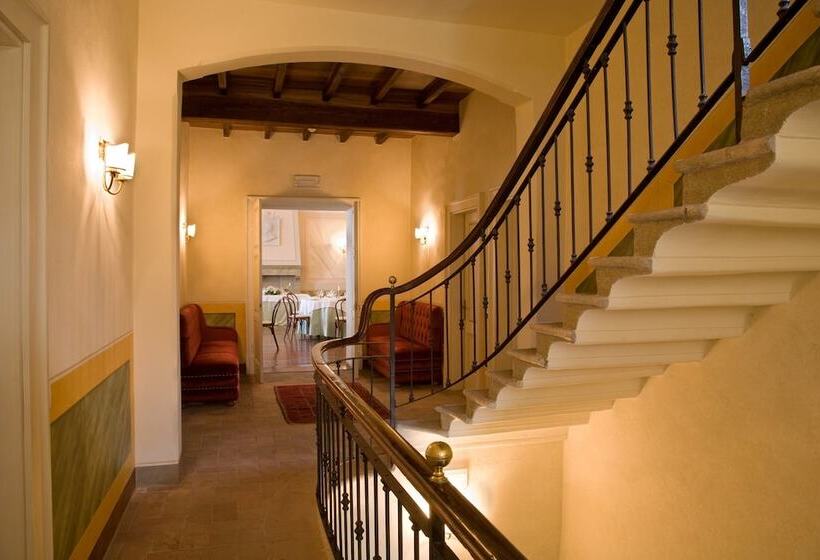 הוסטל Alle Roncole