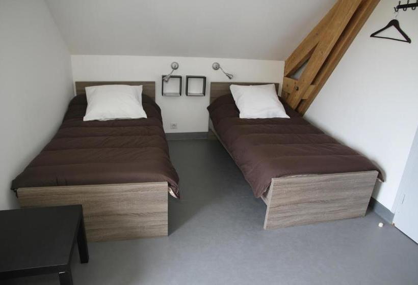 호스텔 Auberge Saint Jacques