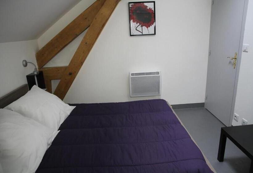 호스텔 Auberge Saint Jacques