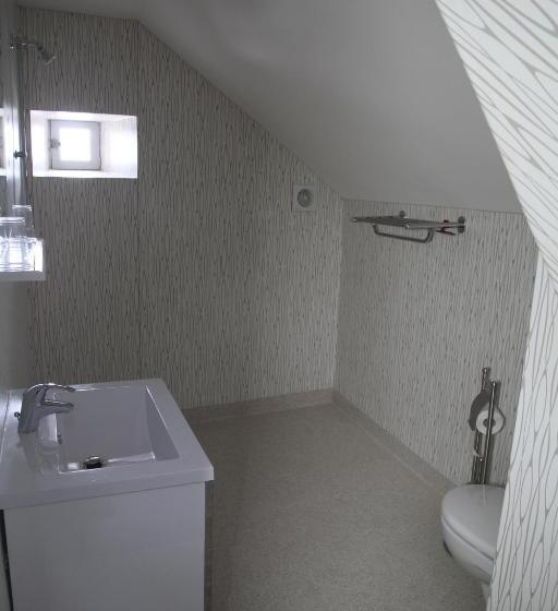 호스텔 Auberge Saint Jacques