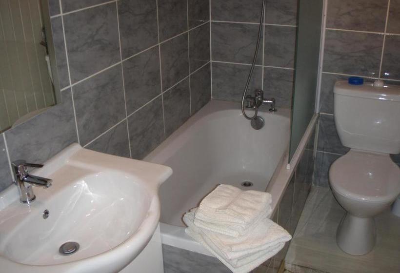 فندق صغير Le Perce Neige D'alicia