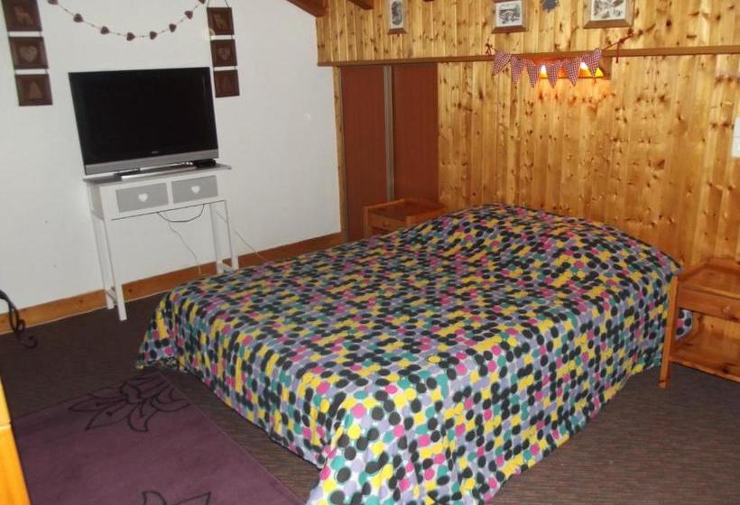 הוסטל Le Perce Neige D'alicia