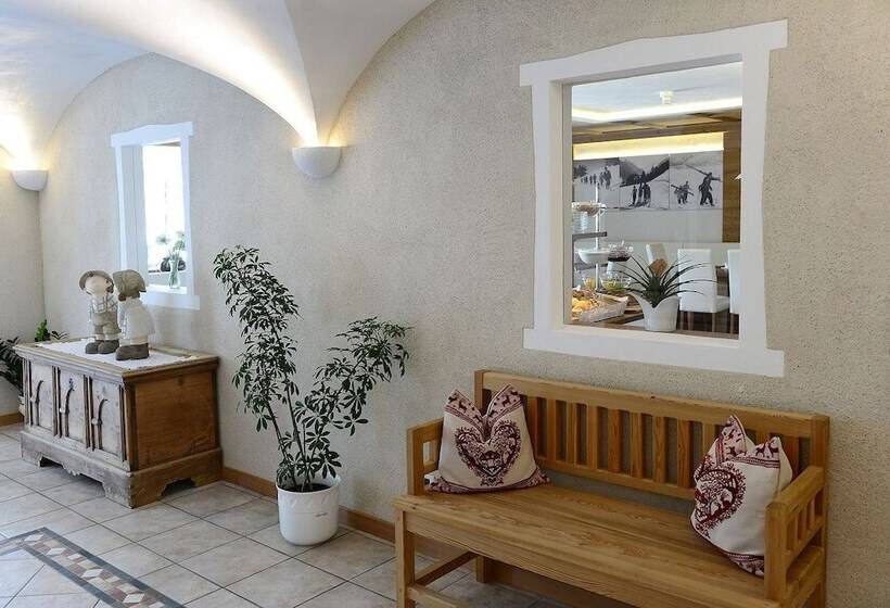 Apart Residence Rautal S