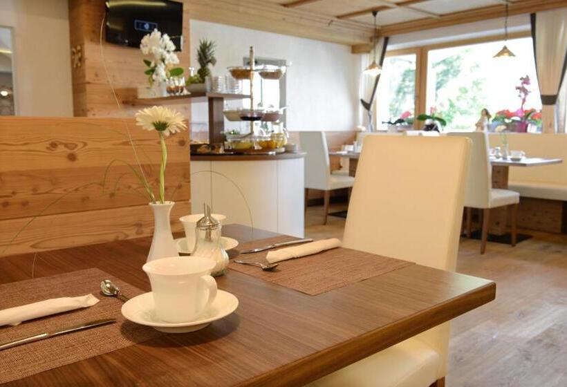 Apart Residence Rautal S