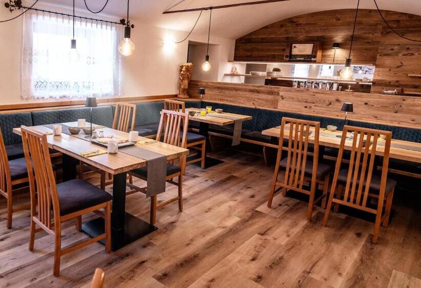 Appartement  Und Wellnesshotel Winkler