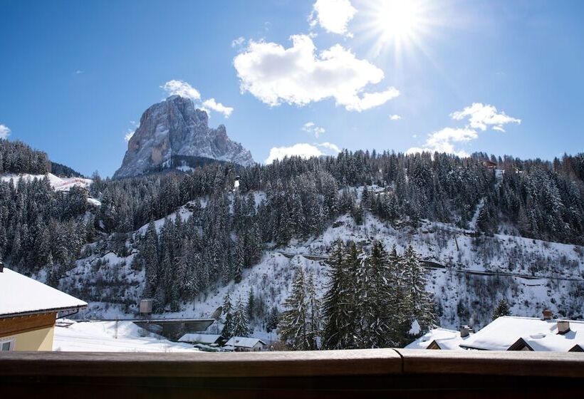 B&b La Tambra   Central With Restaurant