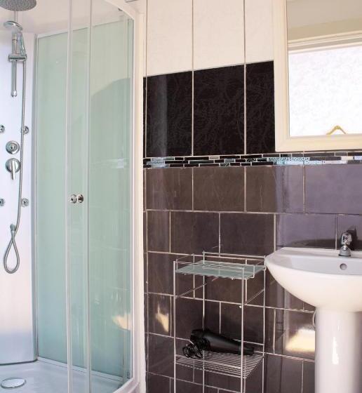 مبيت وإفطار Valfrescos   Lac De Guerlédan