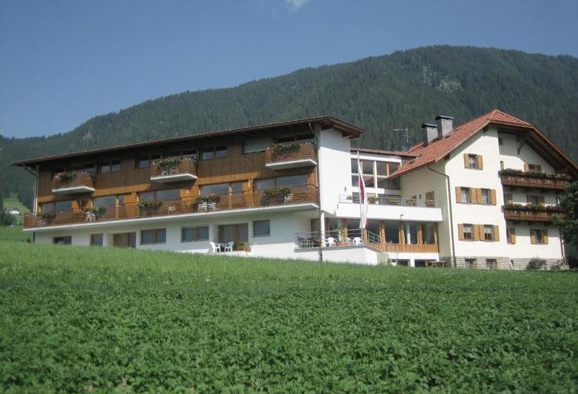 Garni   Appartement Neumairhof