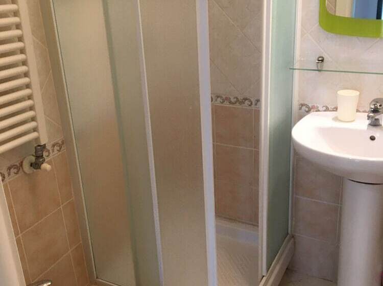 Hh Hermoso Housing Valenza