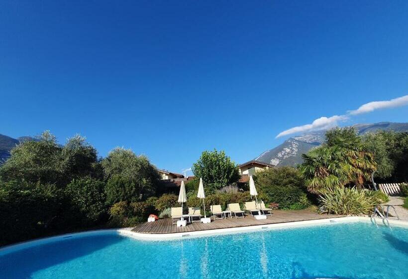 ホテル Agritur Acquastilla Giovanni Poli