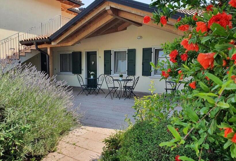 ホテル Agritur Acquastilla Giovanni Poli