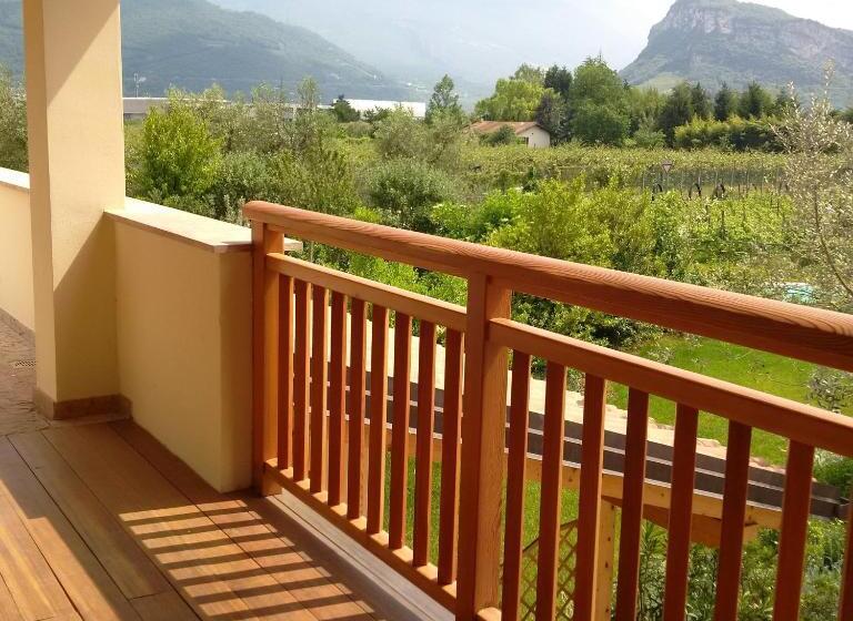 ホテル Agritur Acquastilla Giovanni Poli