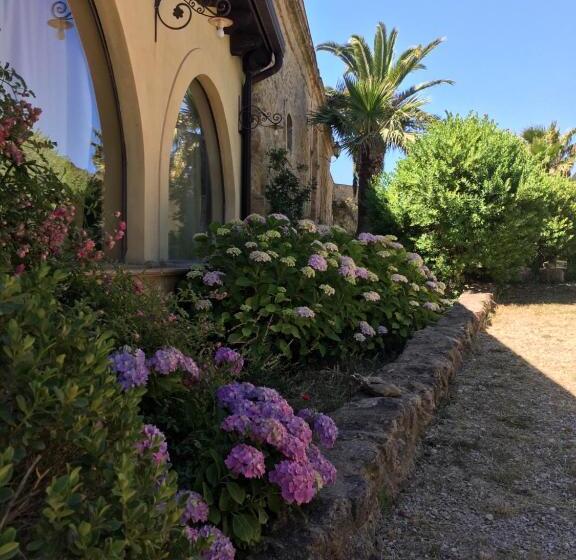 Отель Agriturismo Baglio Pollicarini