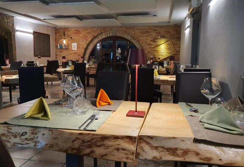 בית מלון כפרי Agriturismo Cascina L Arché