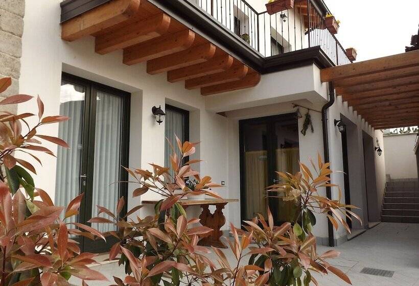 בית מלון כפרי Agriturismo Cascina Rossano