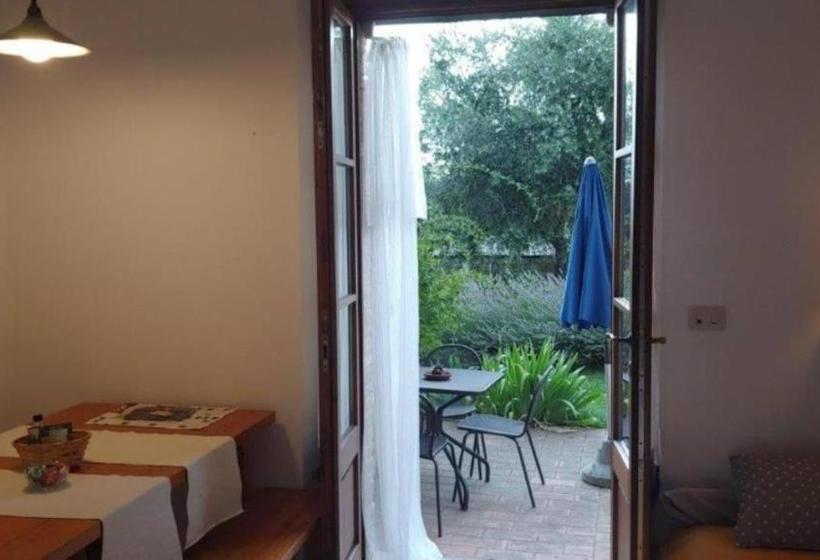 בית מלון כפרי Agriturismo Cornieto