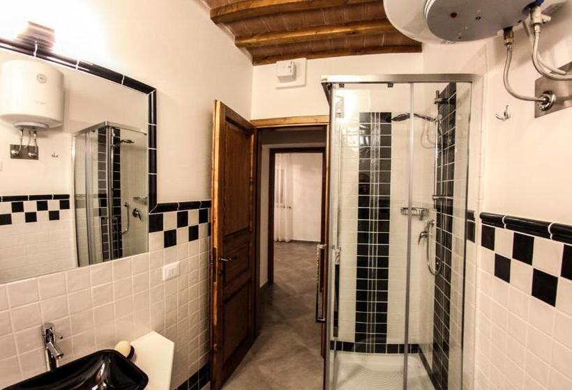 Отель Agriturismo Ferruggini