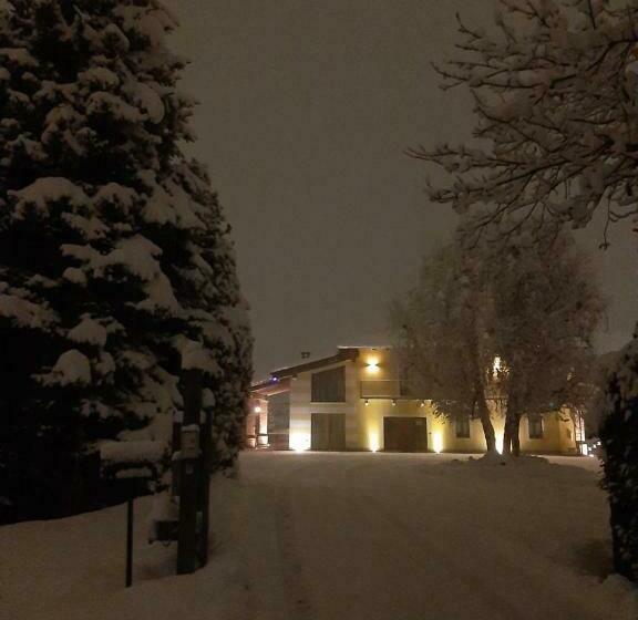 فندق Agriturismo Fior Di Campo