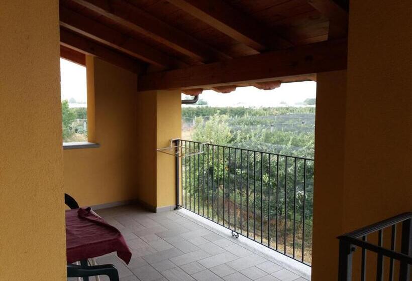 فندق Agriturismo Fior Di Campo