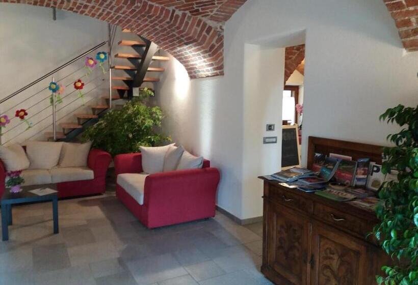 فندق Agriturismo Fior Di Campo