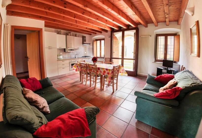 فندق Agriturismo Gardenali